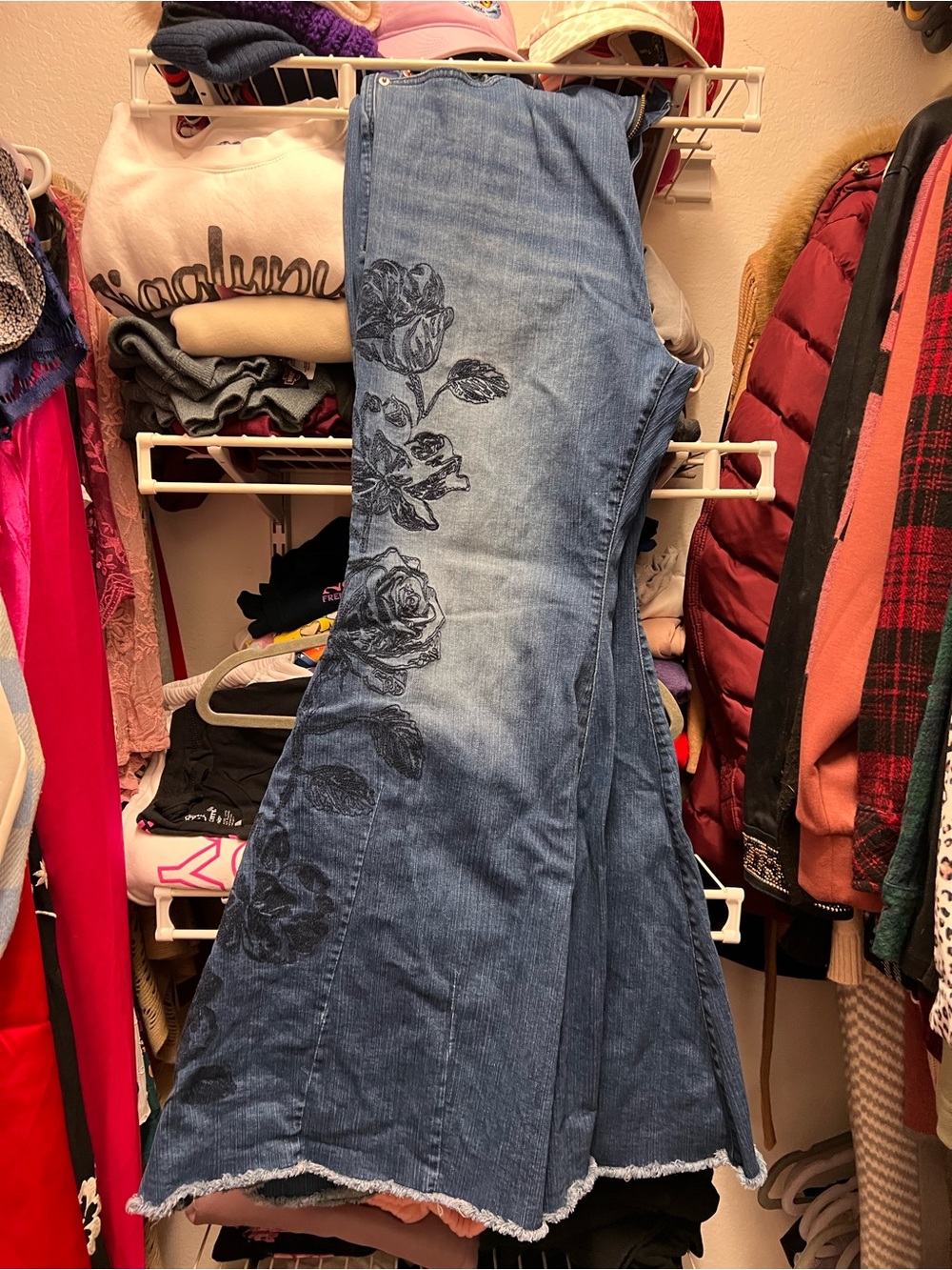 Women's Embroidered Blue Ultra Flared Jeans